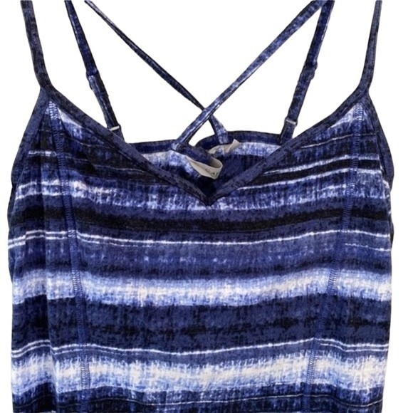 Athleta Urban Explorer Strappy Tie Dye Yoga Workout Tank Shelf Bra Activewear - Picture 3 of 13